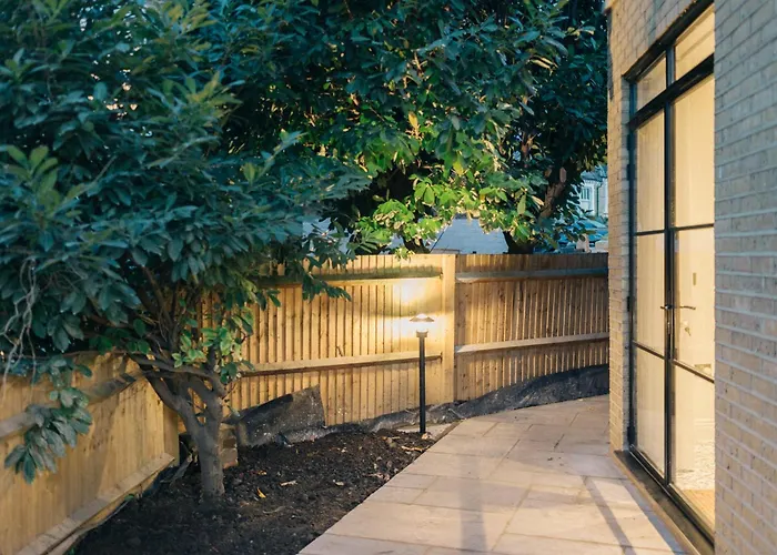 Lin Song House South London Garden Room Getaway